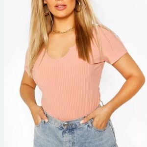 NWOT - V-Neck - Short Sleeve T-Shirt - Size XL